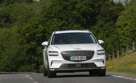 2023 Genesis Electrified GV70 (UK-Spec) Front Wallpapers 450x275 (9)