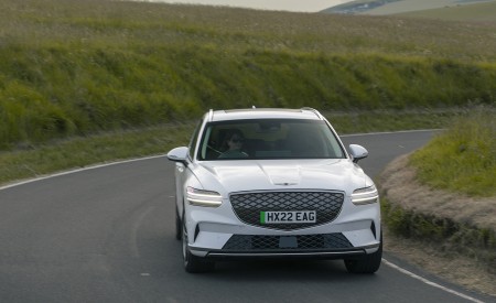 2023 Genesis Electrified GV70 (UK-Spec) Front Wallpapers 450x275 (6)