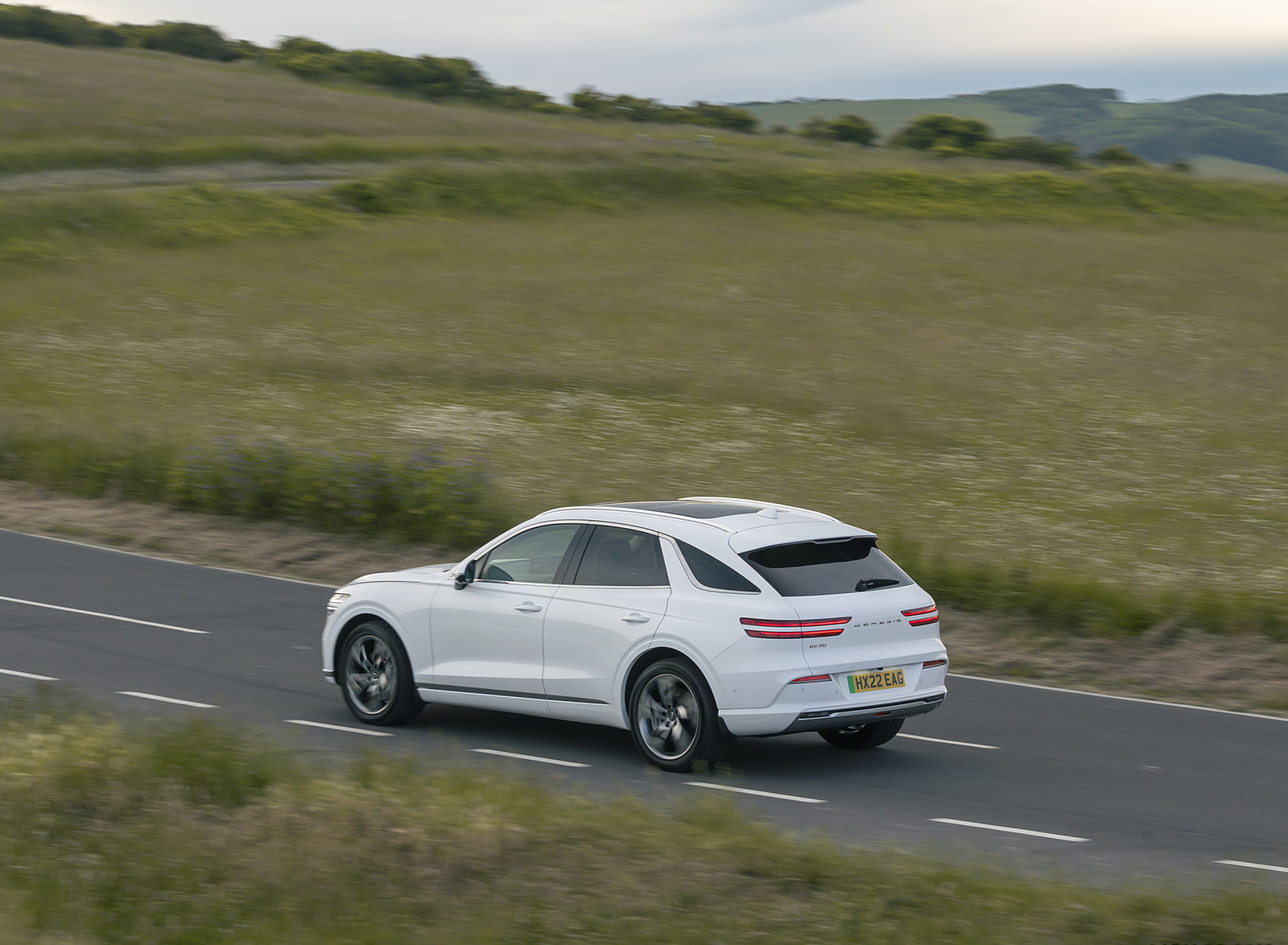 2023 Genesis Electrified GV70 (UK-Spec) Rear Three-Quarter Wallpapers (7)