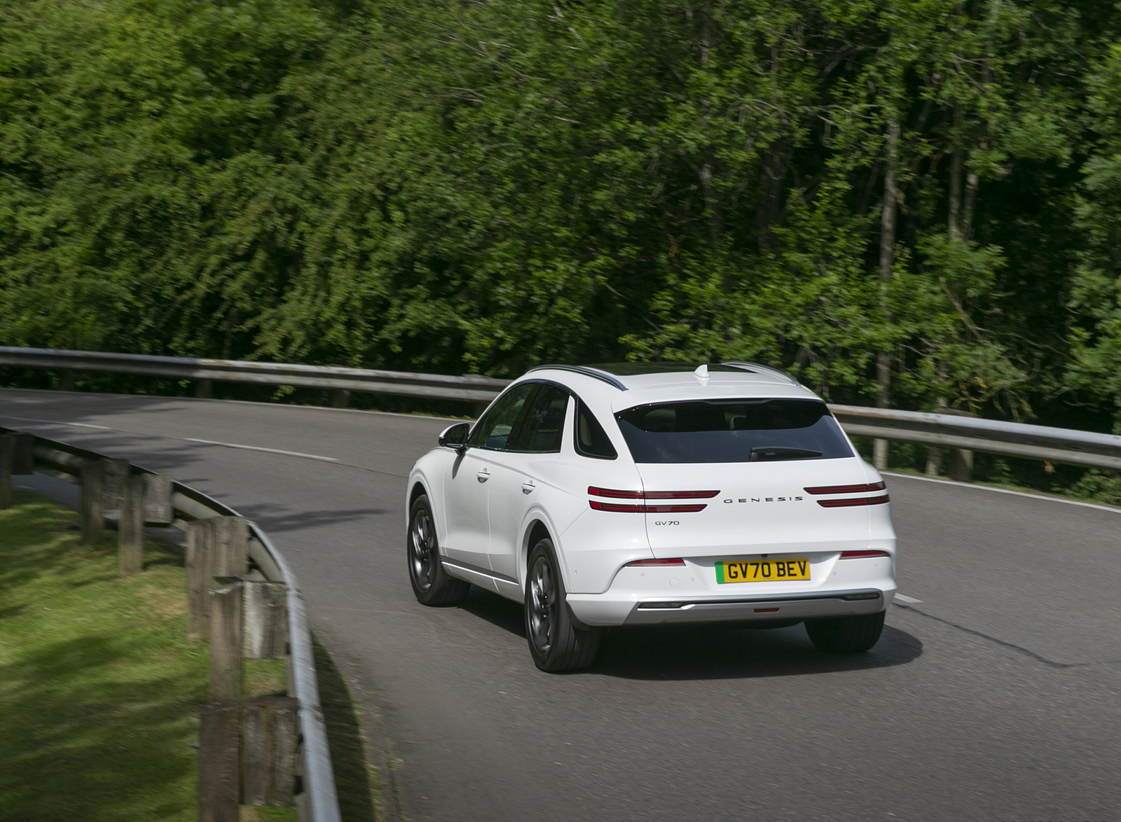 2023 Genesis Electrified GV70 (UK-Spec) Rear Wallpapers #14 of 106