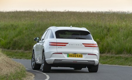 2023 Genesis Electrified GV70 (UK-Spec) Rear Wallpapers 450x275 (2)