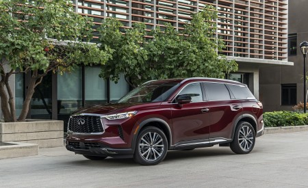 2023 Infiniti QX60 Front Three-Quarter Wallpapers 450x275 (2)