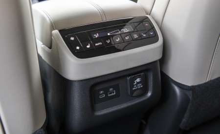 2023 Infiniti QX60 Interior Detail Wallpapers 450x275 (19)
