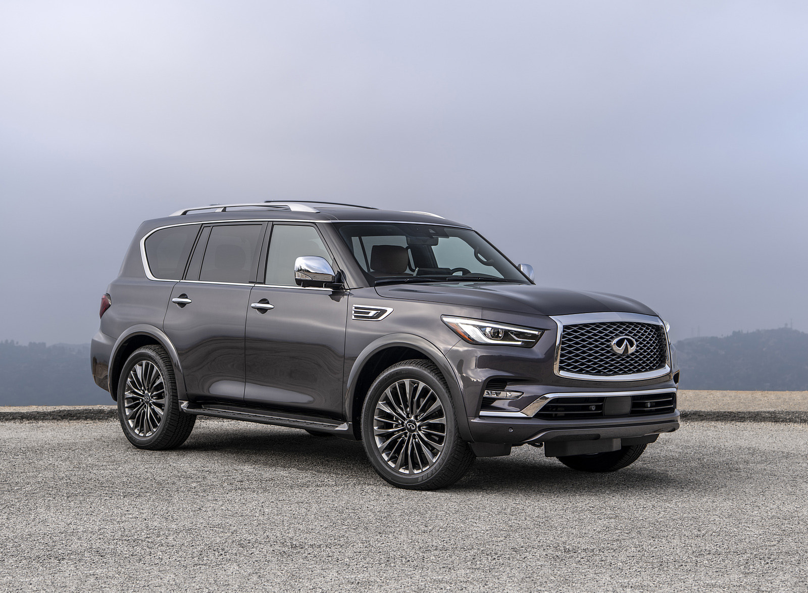 2023 Infiniti QX80 Front Three-Quarter Wallpapers (4)