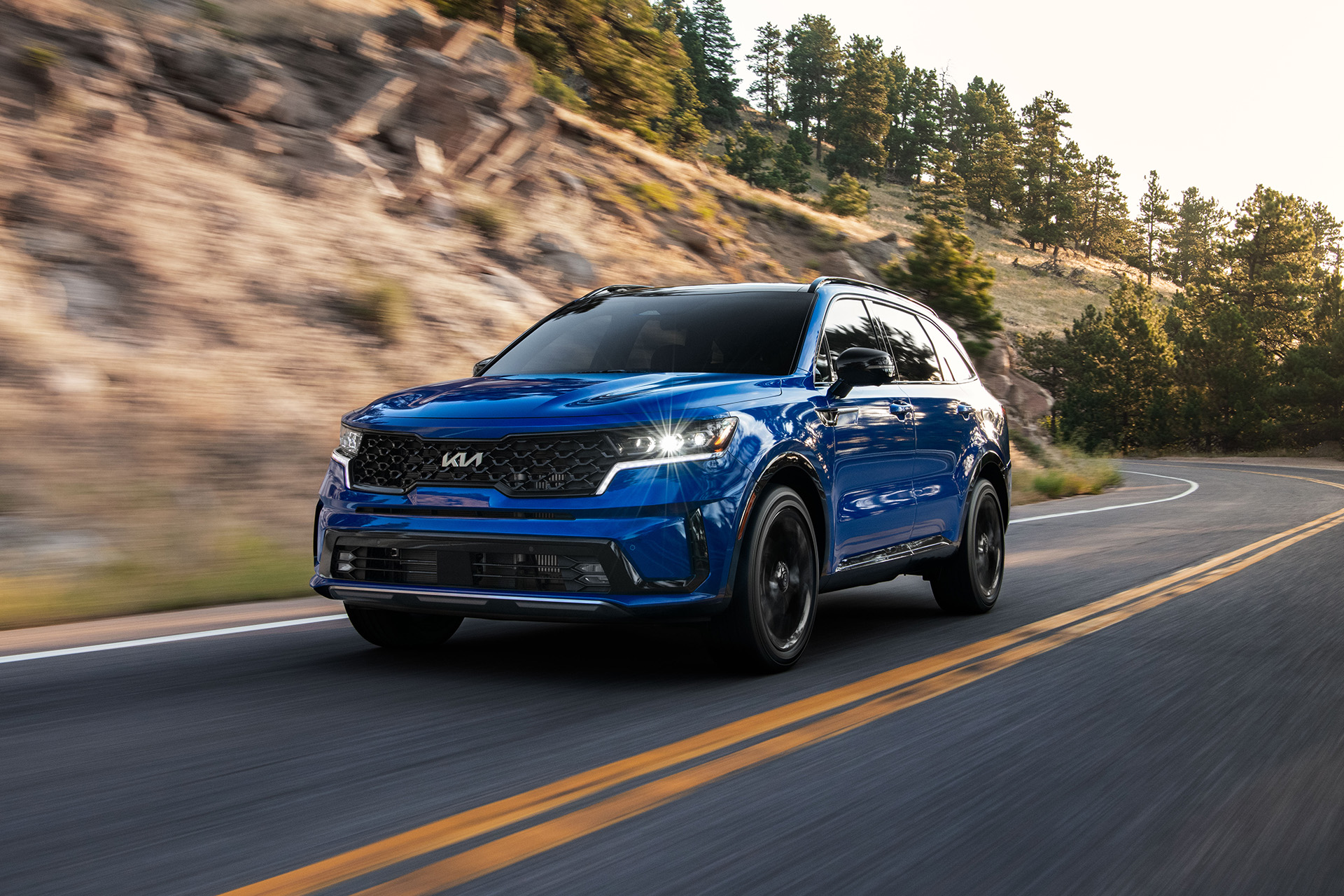2023 Kia Sorento SX Front Three-Quarter Wallpapers (1)