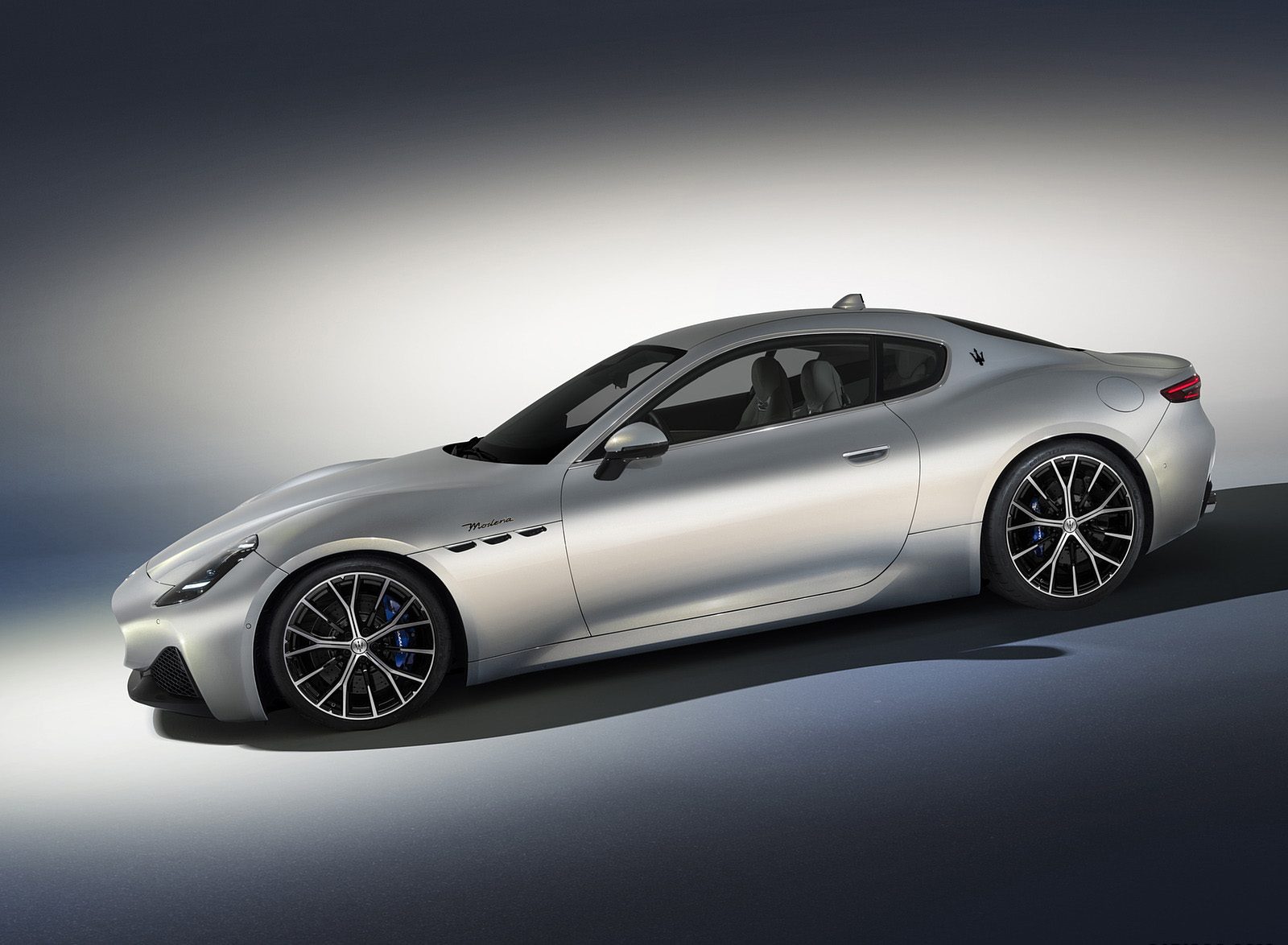2023 Maserati GranTurismo Modena Side Wallpapers (4)