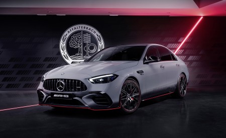 2023 Mercedes-AMG C 63 S E PERFORMANCE F1 Edition Front Three-Quarter Wallpapers 450x275 (2)