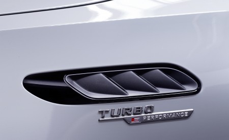 2023 Mercedes-AMG C 63 S E PERFORMANCE F1 Edition Side Vent Wallpapers 450x275 (8)