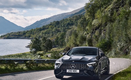 2023 Mercedes-AMG GT 63 S E Performance 4-door (UK-Spec) Front Wallpapers 450x275 (2)