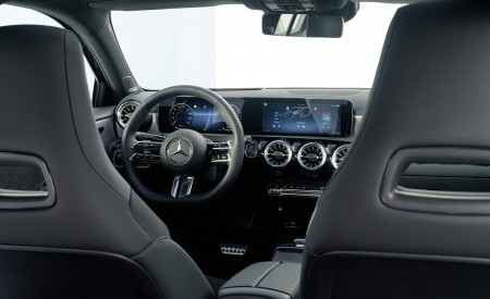 2023 Mercedes-Benz A-Class A 250 e Hatchback AMG Line Interior Wallpapers 450x275 (9)