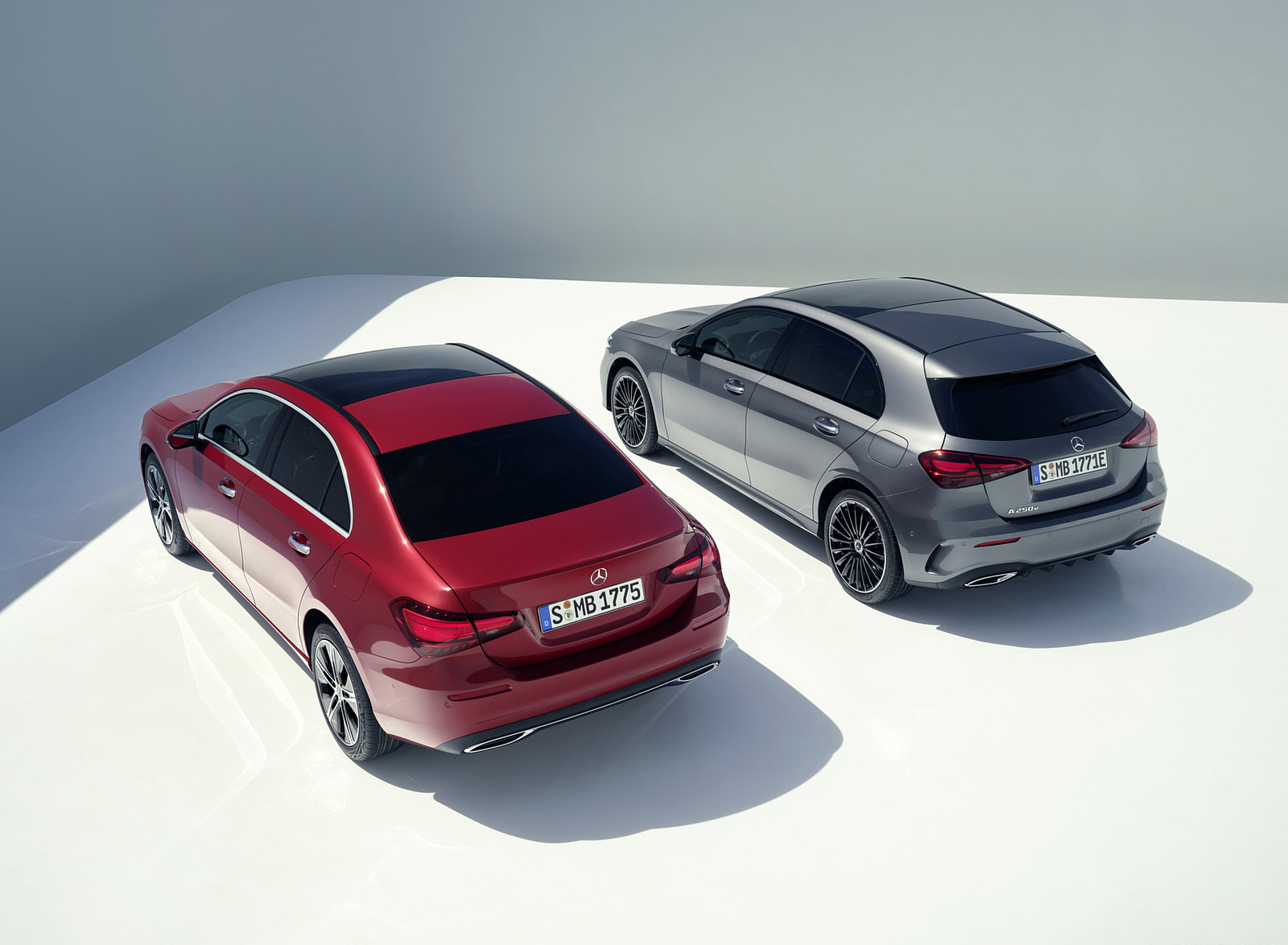 2023 Mercedes-Benz A-Class A 250 e Hatchback and A-Class Sedan Wallpapers (2)