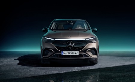 2023 Mercedes-Benz EQE SUV AMG Line Night Package (Color: Velvet Brown Metallic) Front Wallpapers 450x275 (40)