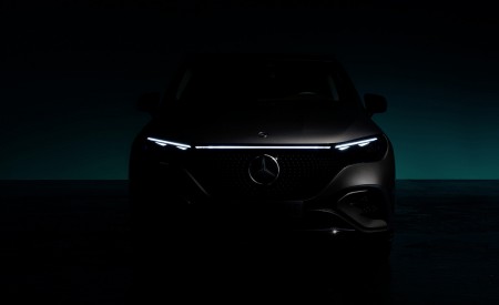 2023 Mercedes-Benz EQE SUV AMG Line Night Package (Color: Velvet Brown Metallic) Headlight Wallpapers 450x275 (45)