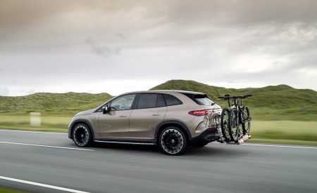 2023 Mercedes-Benz EQE SUV AMG Line Night Package (Color: Velvet Brown Metallic) Rear Three-Quarter Wallpapers 450x275 (6)