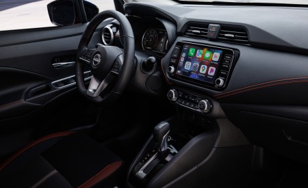 2023 Nissan Versa Interior Wallpapers 450x275 (24)