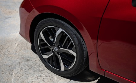 2023 Nissan Versa Wheel Wallpapers 450x275 (19)