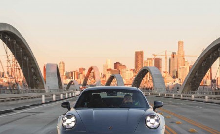 2023 Porsche 911 Carrera T (Color: GT Silver Metallic) Front Wallpapers 450x275 (159)