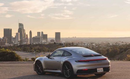 2023 Porsche 911 Carrera T (Color: GT Silver Metallic) Rear Three-Quarter Wallpapers 450x275 (167)