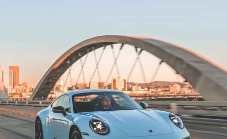 2023 Porsche 911 Carrera T (Color: Gulf Blue) Front Three-Quarter Wallpapers 450x275 (105)