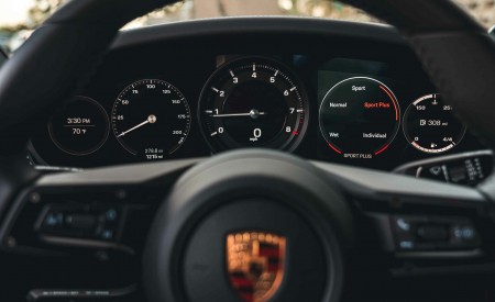 2023 Porsche 911 Carrera T (Color: Gulf Blue) Instrument Cluster Wallpapers 450x275 (147)