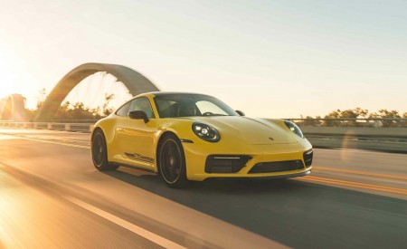 2023 Porsche 911 Carrera T (Color: Racing Yellow) Front Three-Quarter Wallpapers 450x275 (26)