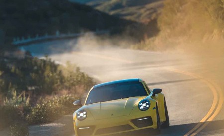 2023 Porsche 911 Carrera T (Color: Racing Yellow) Front Wallpapers 450x275 (49)