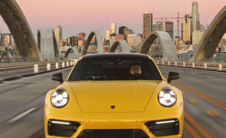 2023 Porsche 911 Carrera T (Color: Racing Yellow) Front Wallpapers 450x275 (32)