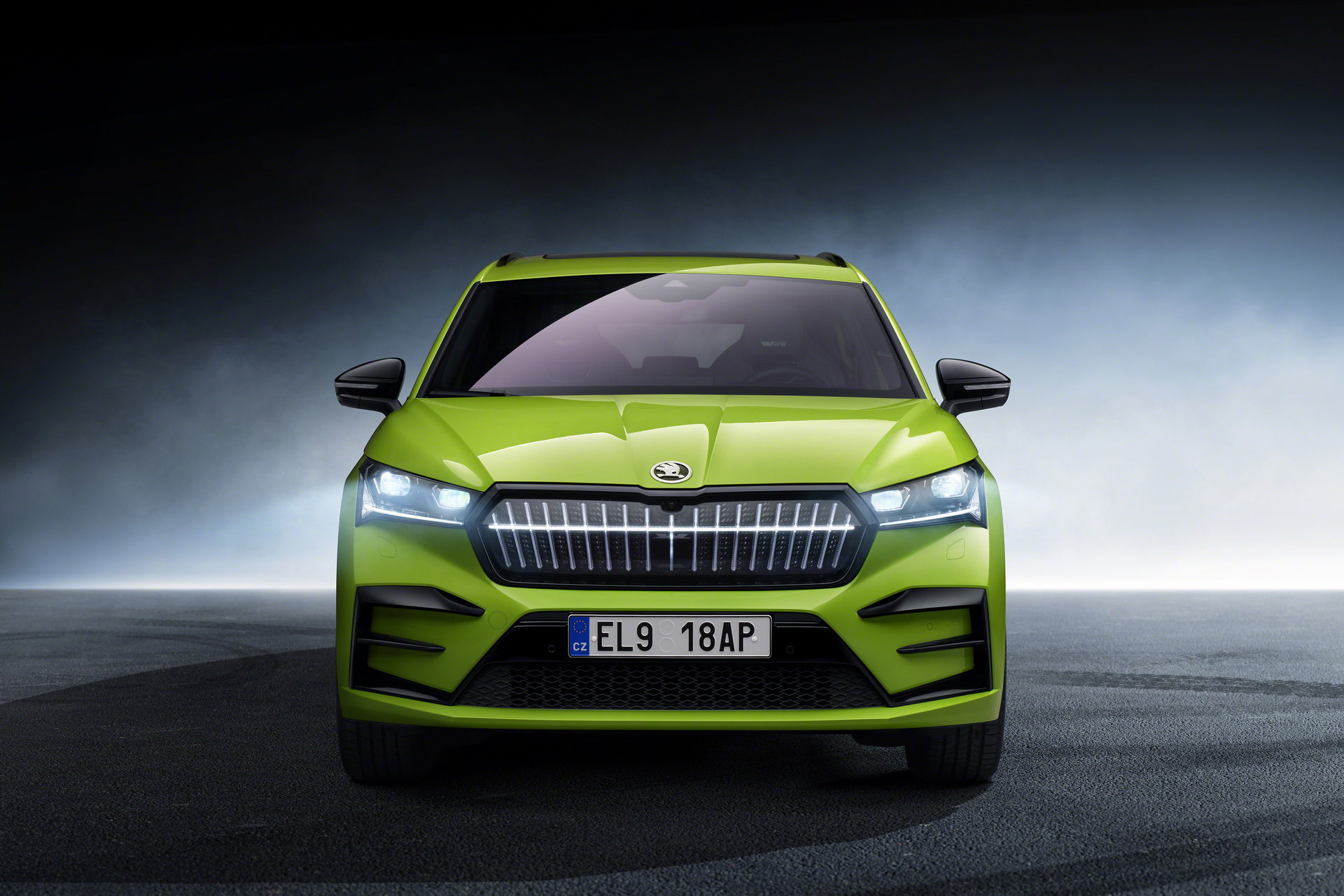 2023 Skoda Enyaq RS iV Front Wallpapers (2)