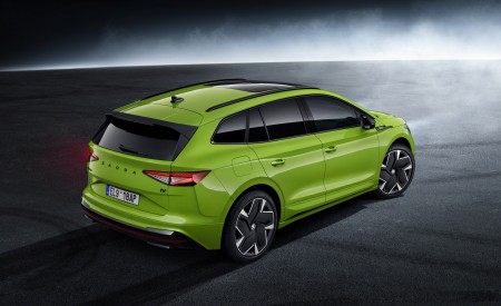 2023 Skoda Enyaq RS iV Rear Three-Quarter Wallpapers 450x275 (120)