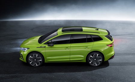 2023 Skoda Enyaq RS iV Side Wallpapers 450x275 (122)