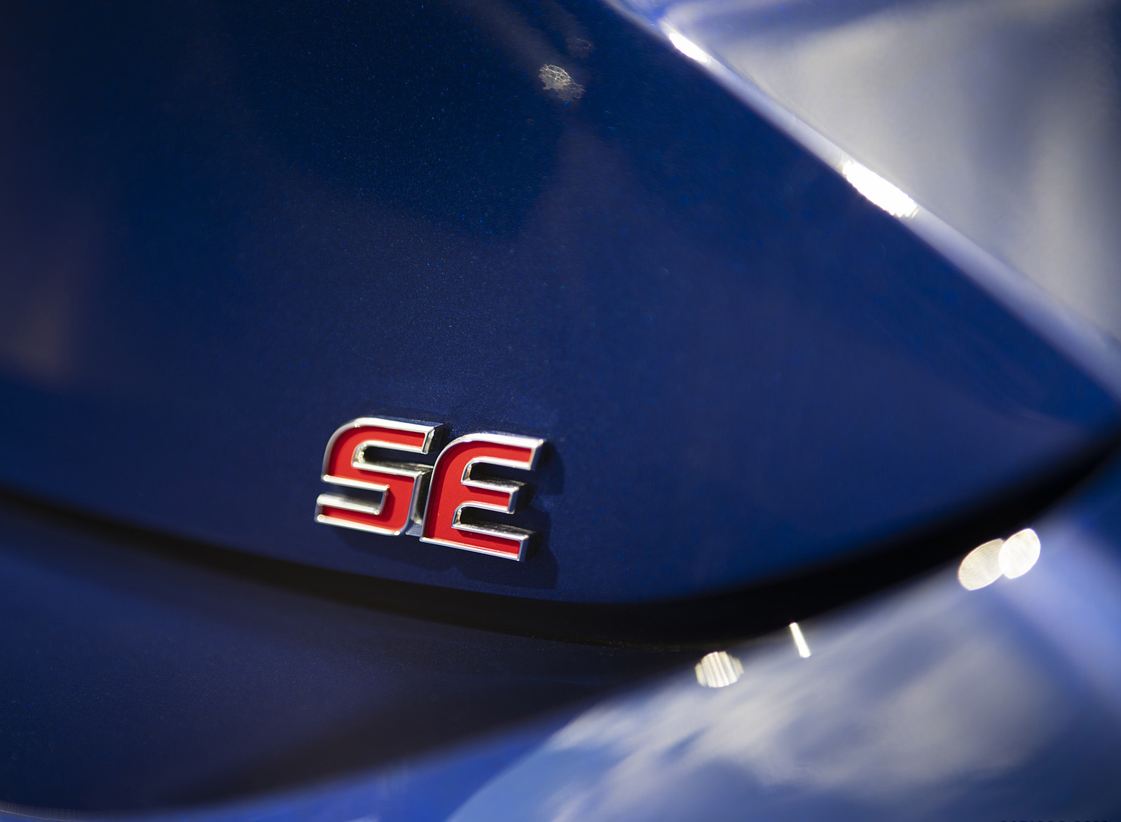 2023 Toyota Corolla Hatchback SE (Color: Blue Crush Metallic) Badge Wallpapers (15)