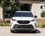 2023 Toyota Highlander XSE AWD 2.4-Liter Turbo (Color: Wind Chill Pearl) Front Wallpapers 150x120