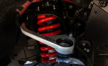 2023 Toyota Tundra TRD with Lift Kit Suspension Wallpapers 450x275 (13)