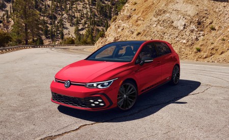 2023 Volkswagen Golf GTI 40th Anniversary Edition Front Three-Quarter Wallpapers 450x275 (4)