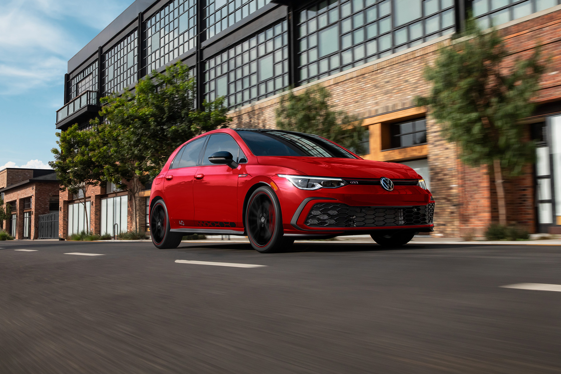 2023 Volkswagen Golf GTI 40th Anniversary Edition Front Three-Quarter Wallpapers #1 of 6