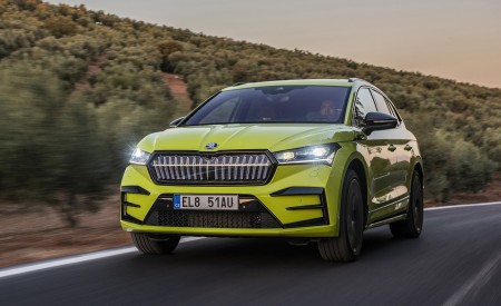 2023 Škoda Enyaq RS iV Front Wallpapers 450x275 (40)