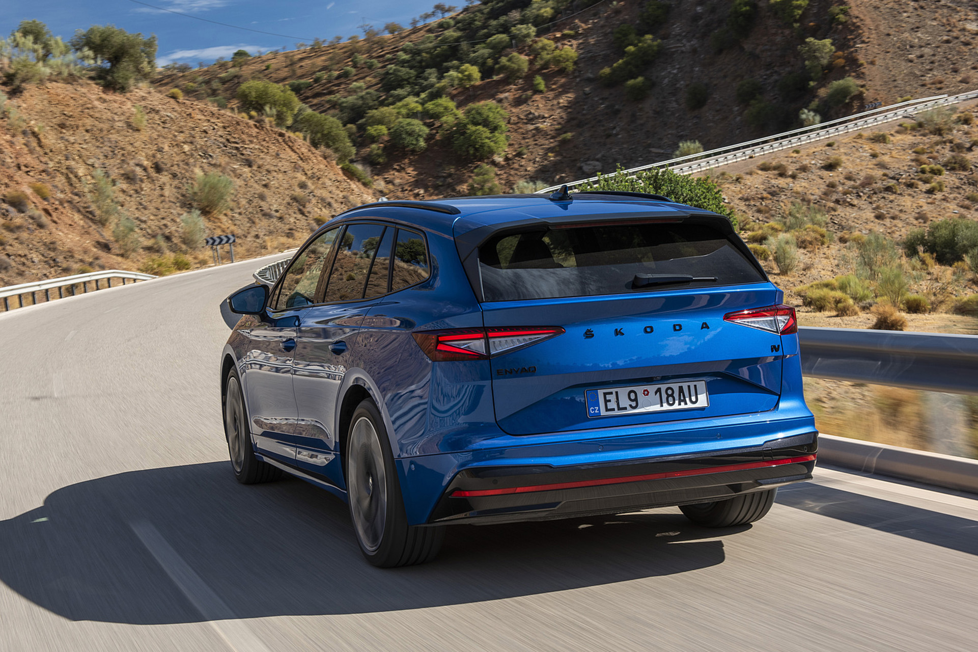2023 Škoda Enyaq RS iV Rear Three-Quarter Wallpapers (9)