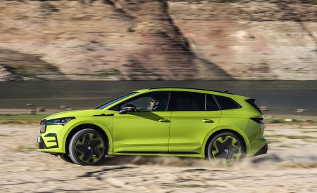 2023 Škoda Enyaq RS iV Side Wallpapers 450x275 (67)