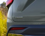 2024 Chevrolet Trax ACTIV Badge Wallpapers 150x120 (12)