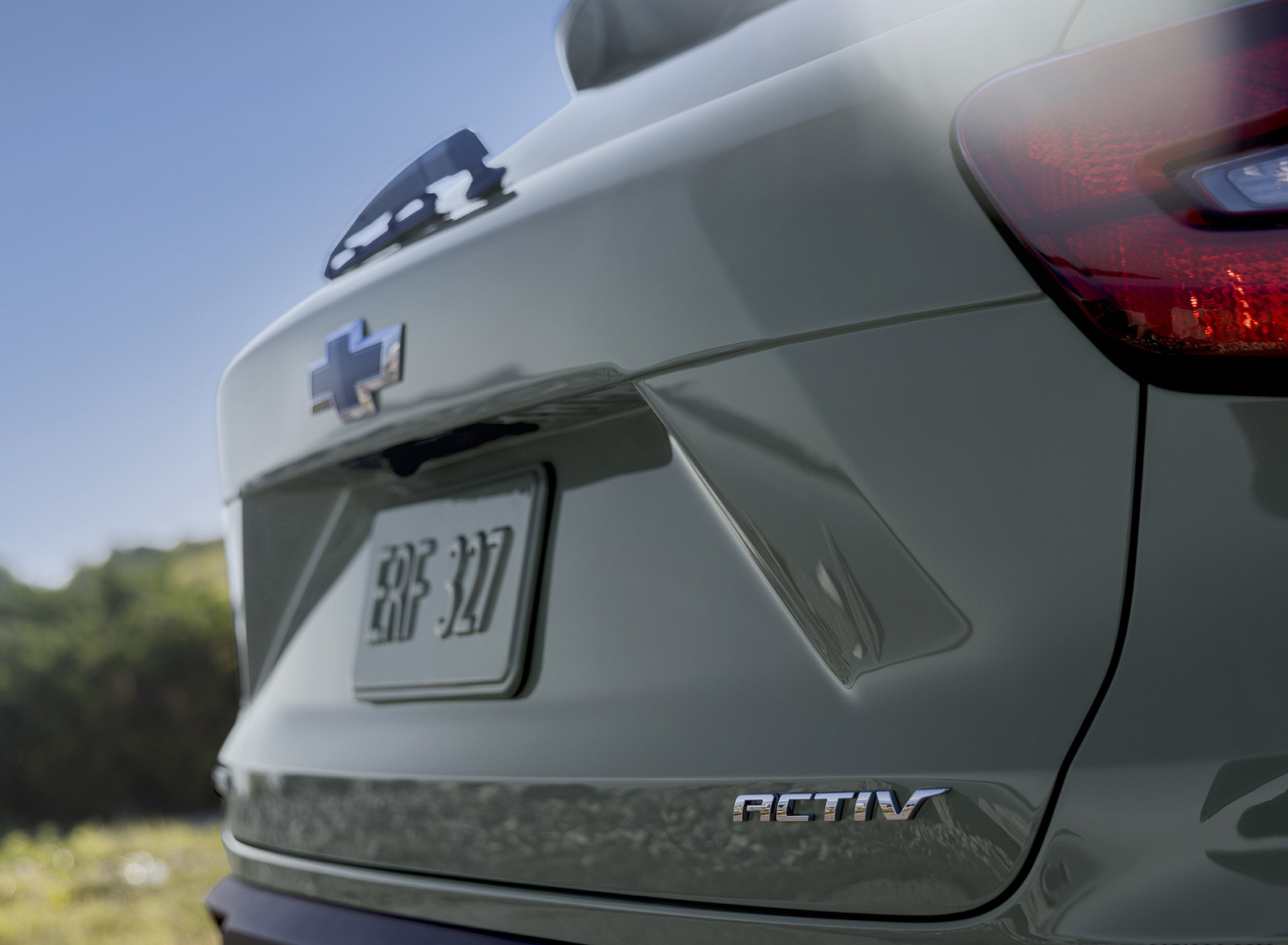 2024 Chevrolet Trax ACTIV Detail Wallpapers (14)