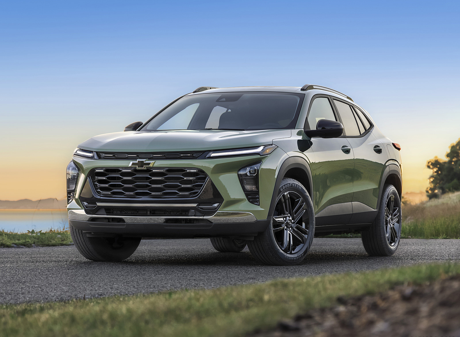 2024 Chevrolet Trax ACTIV Front Three-Quarter Wallpapers  (1)