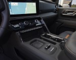 2024 GMC Sierra 2500HD AT4 Central Console Wallpapers 150x120 (8)