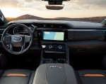 2024 GMC Sierra 2500HD AT4 Interior Cockpit Wallpapers 150x120 (7)