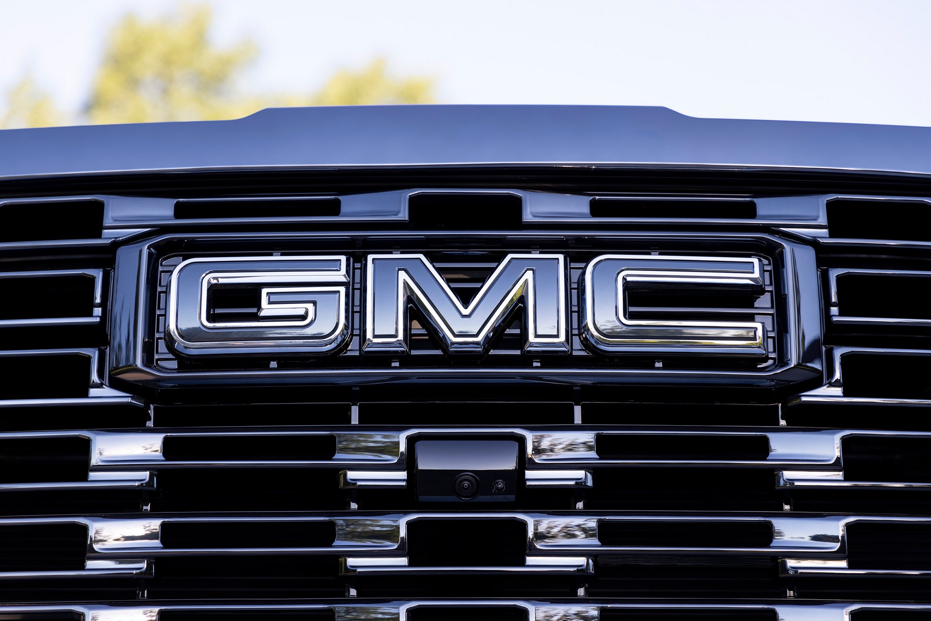 2024 GMC Sierra 2500HD Denali Ultimate Badge Wallpapers (7)