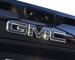 2024 GMC Sierra 2500HD Denali Ultimate Badge Wallpapers  150x120 (8)