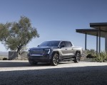 2024 GMC Sierra EV Denali Edition 1 Front Three-Quarter Wallpapers 150x120
