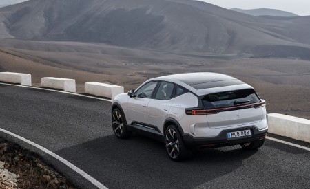2024 Polestar 3 Rear Three-Quarter Wallpapers 450x275 (9)