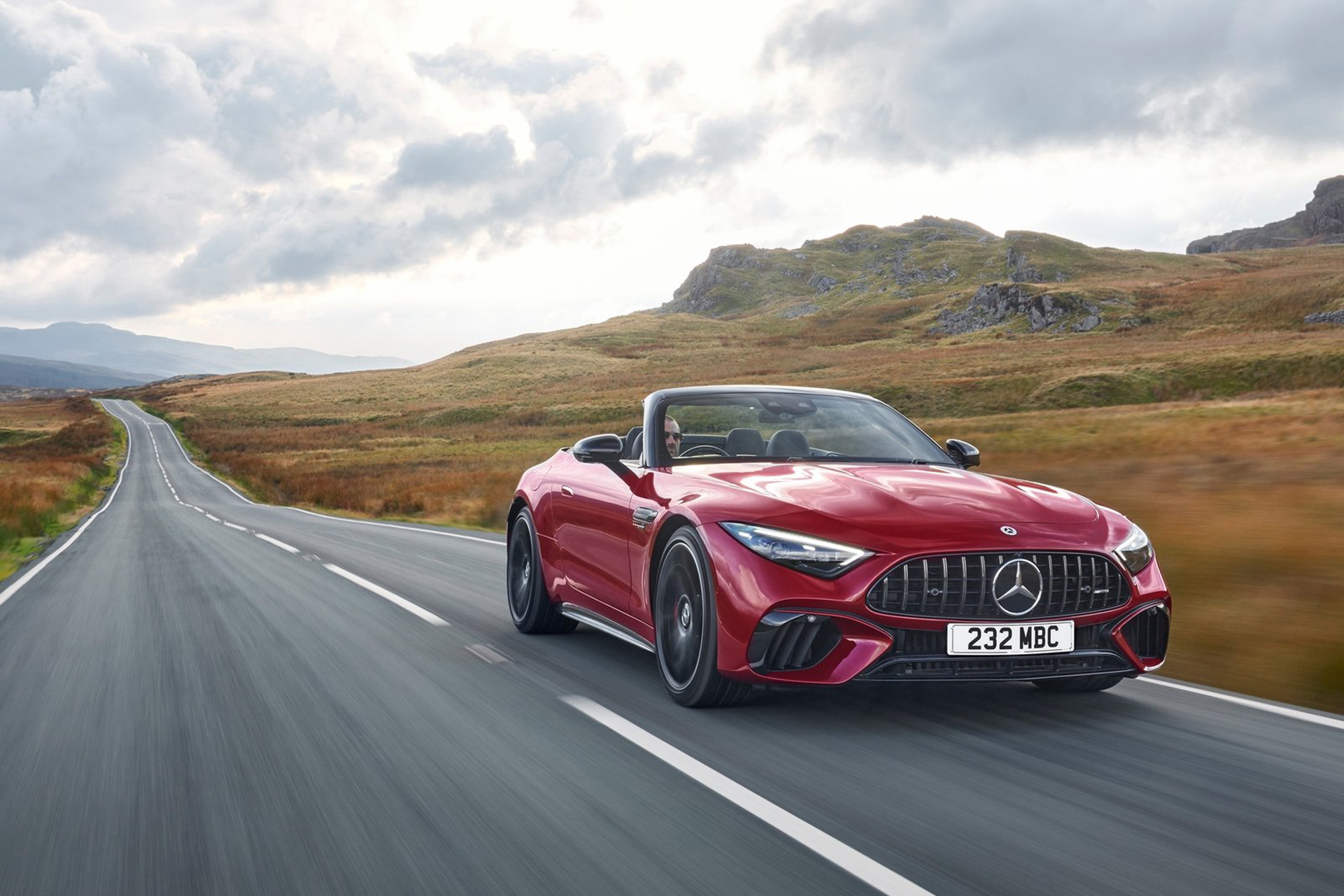 2022 Mercedes-AMG SL 55 (UK-Spec) Front Three-Quarter Wallpapers (3)