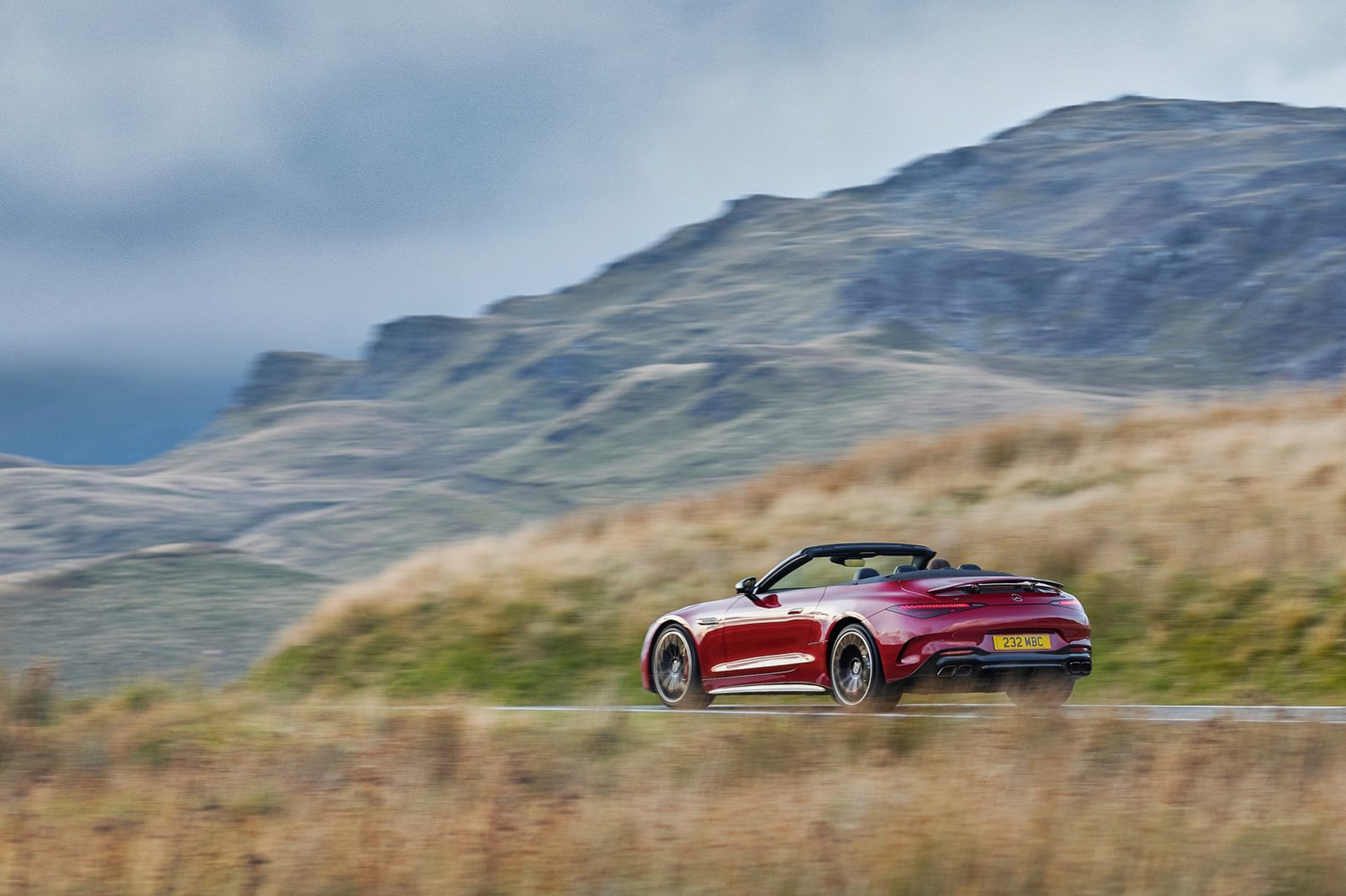 2022 Mercedes-AMG SL 55 (UK-Spec) Rear Three-Quarter Wallpapers (10)