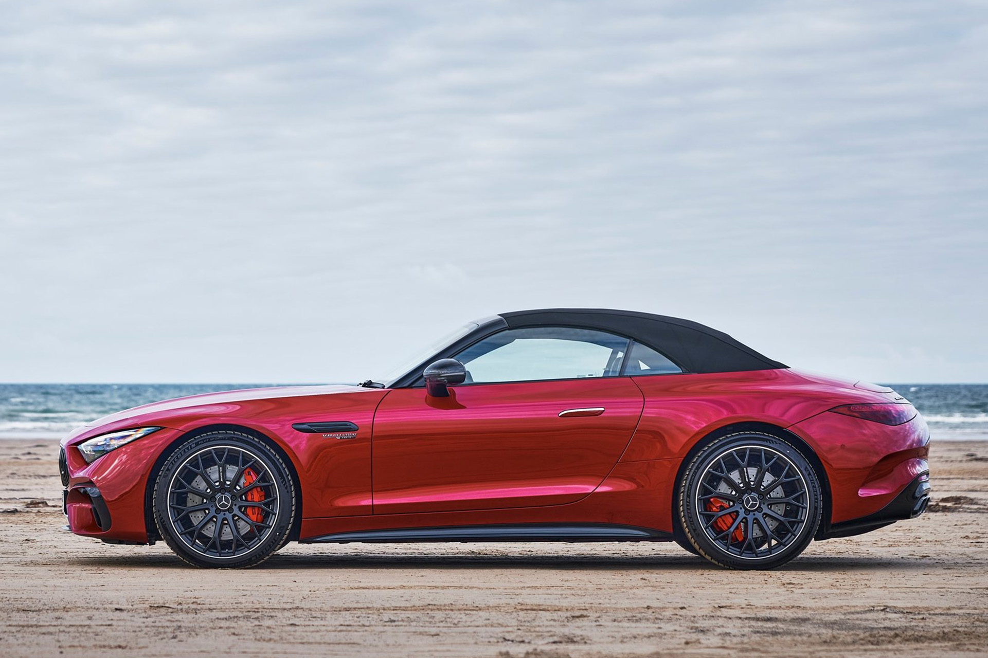 2022 Mercedes-AMG SL 55 UK version Side Wallpapers (15)